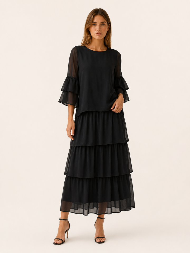 Oona | Tiered Maxi Dress with Round Neck